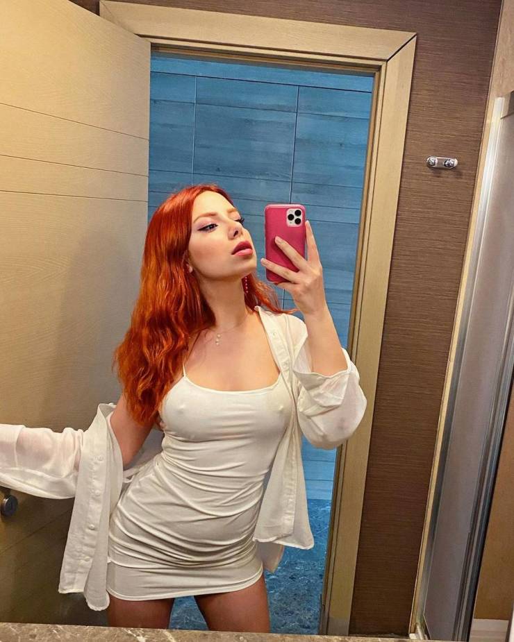 take a look in the mirror 47 pics 24.html - 47 HD Photos | Premium Gallery 2024