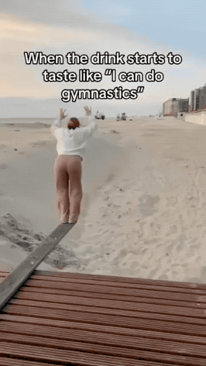 Girls + Alcohol Fails Are The Best!