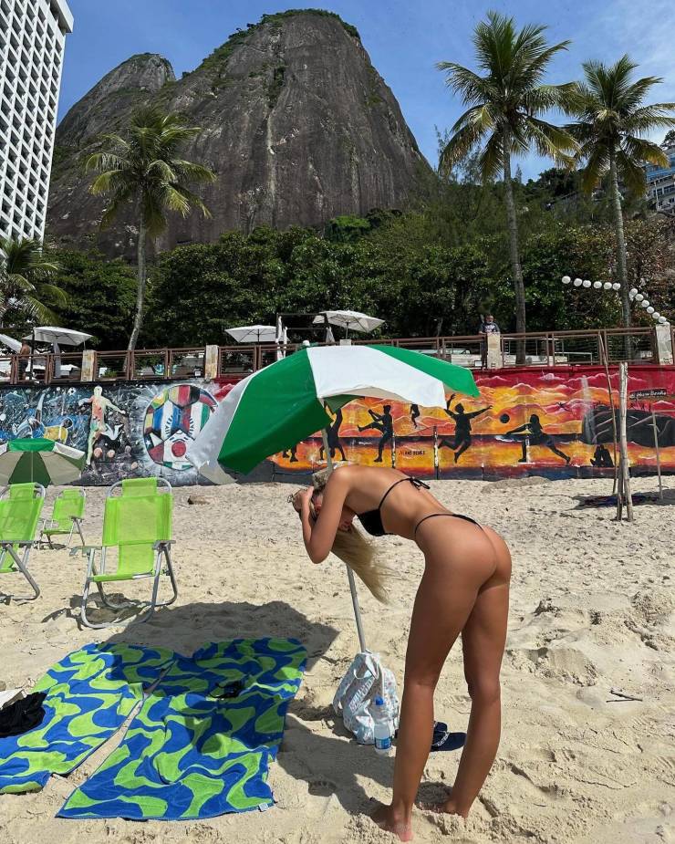 a bootyfull collection of girls 40 pics 4.html - 40 HD Photos | Premium Gallery 2024