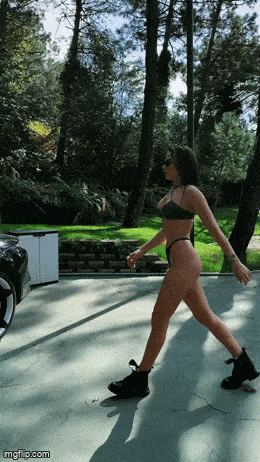 hot girls are here for you 41 gifs 6.html - 1 HD GIF | Premium Gallery 2024