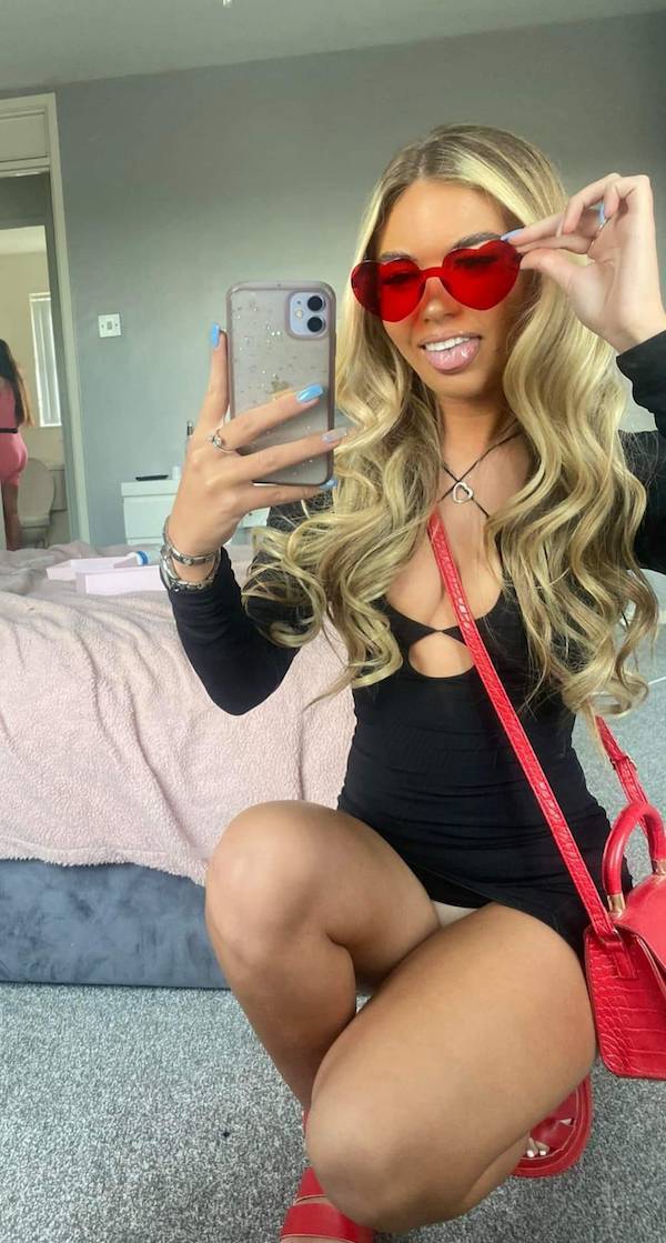 behind the mirror 46 pics 21.html - 46 HD Photos | Premium Gallery 2024