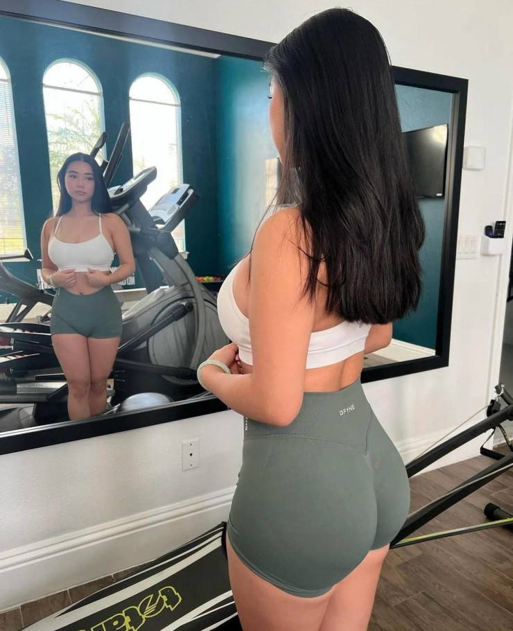 Asian Girls Are Spicy Hot!