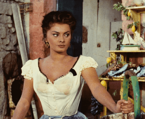 the timeless charm of sophia loren 20 gifs 2.html - 1 HD GIF | Premium Gallery 2024