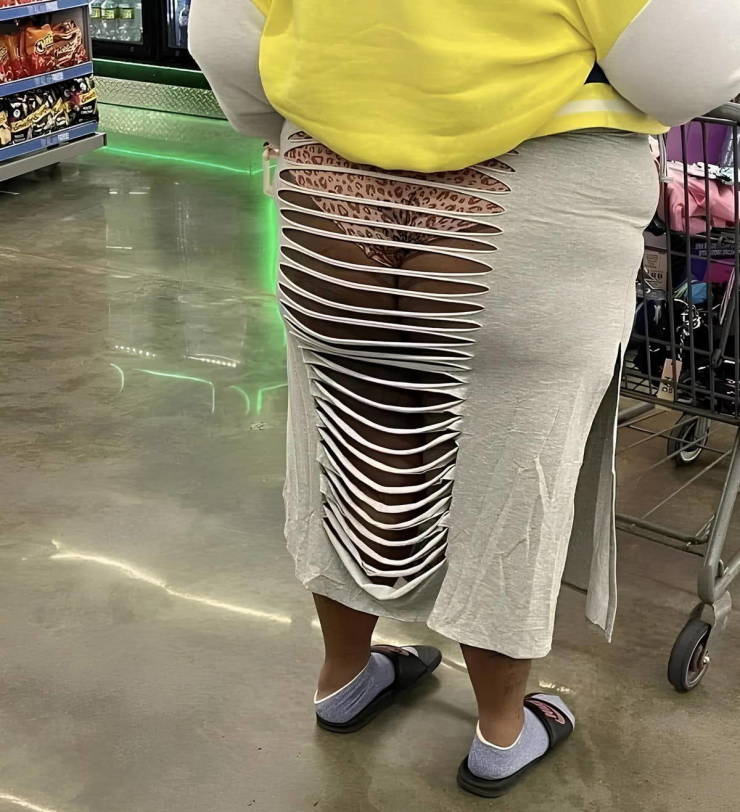 walmart customers are wild 26 pics 5 gifs 7.html - 26 HD GIF | Premium Gallery 2024