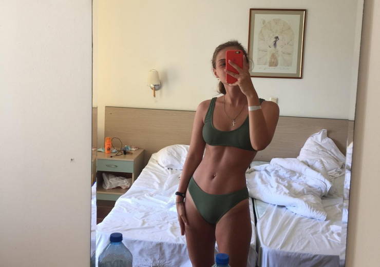 take a look in the mirror 48 pics 22.html - 48 HD Photos | Premium Gallery 2024