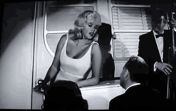 the timeless allure of jayne mansfield 25 gifs 7.html - 1 HD GIF | Premium Gallery 2024