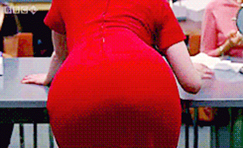 christina hendricks and her curves 23 gifs 2.html - 1 HD GIF | Premium Gallery 2024