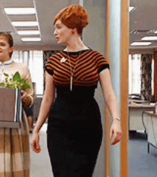 christina hendricks and her curves 23 gifs 2.html - 1 HD GIF | Premium Gallery 2024