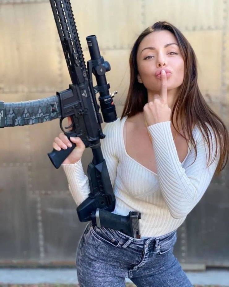 Guns And Girls: A Powerful Combination