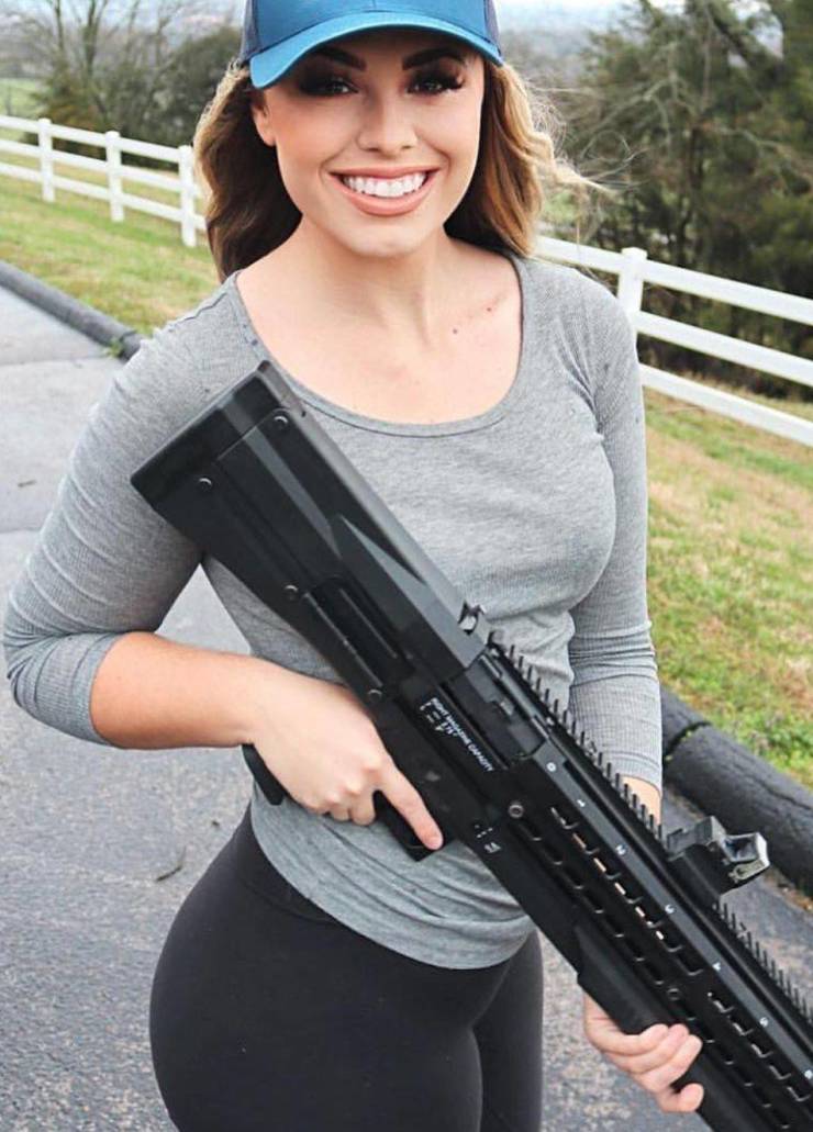 guns and girls a powerful combination 37 pics 14.html - 37 HD Photos | Premium Gallery 2024