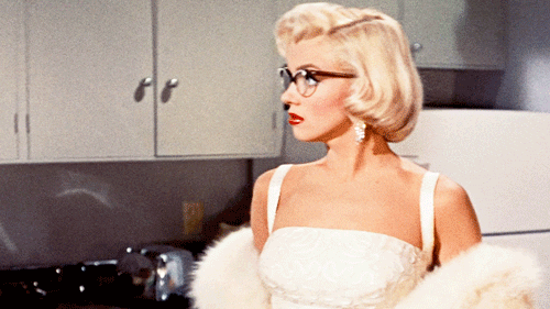 the unique brilliance of marilyn monroe 26 gifs 6.html - 1 HD GIF | Premium Gallery 2024