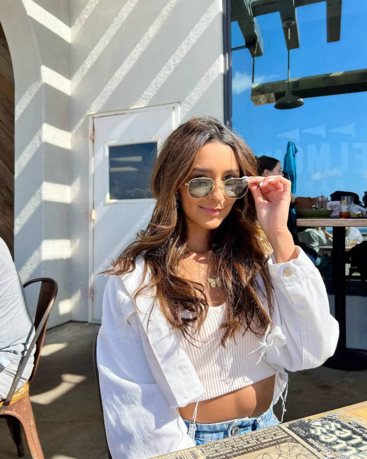 white is so sexy 27 pics 5 gifs 5.html - 27 HD GIF | Premium Gallery 2024