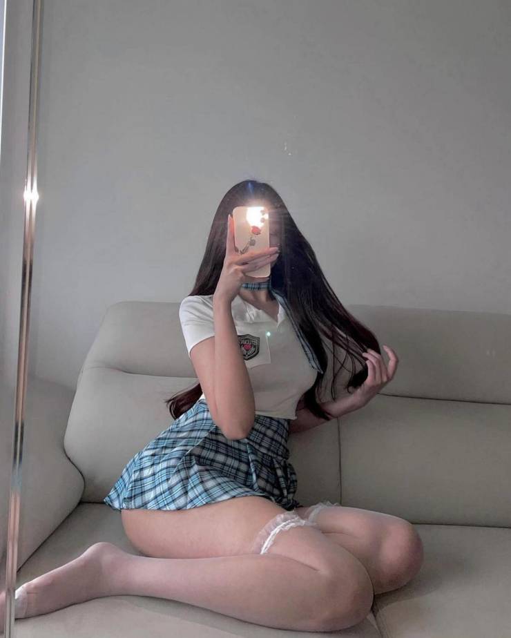 ohthose legs 41 pics 12.html - 41 HD Photos | Premium Gallery 2024