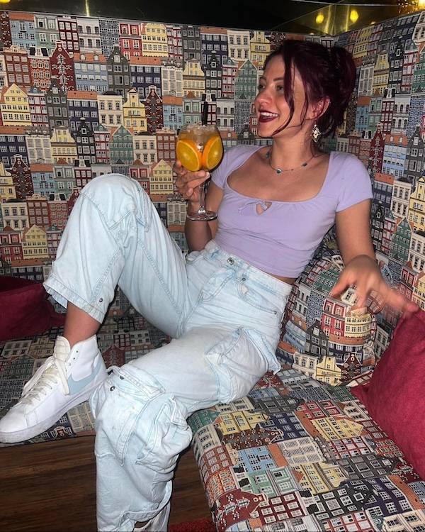 drinking never ends 39 pics 2 gifs 29.html - 39 HD GIF | Premium Gallery 2024