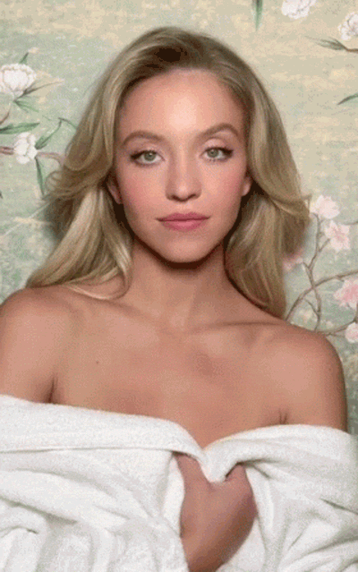 sydney sweeney beauty and brilliance combined 29 gifs 5.html - 1 HD GIF | Premium Gallery 2024