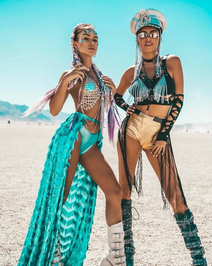 sexy girls at music festivals 47 pics 14.html - 47 HD Photos | Premium Gallery 2024