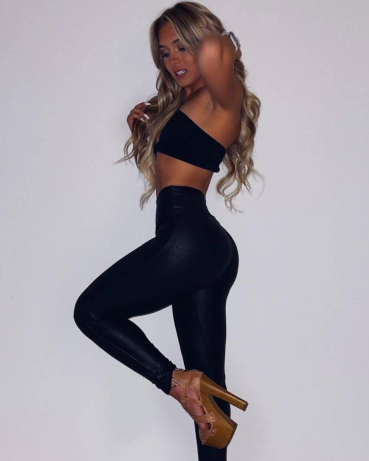 tight pants are always sexy 51 pics 14.html - 51 HD Photos | Premium Gallery 2024