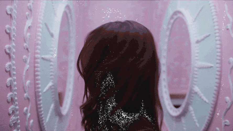 honoring emily ratajkowskis belated birthday 27 gifs 2.html - 1 HD GIF | Premium Gallery 2024