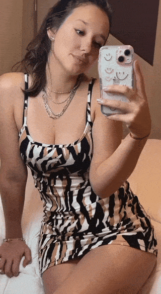 hot girls are here for you 30 gifs 6.html - 1 HD GIF | Premium Gallery 2024