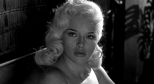 the timeless beauty of diana dors 22 gifs 8.html - 1 HD GIF | Premium Gallery 2024