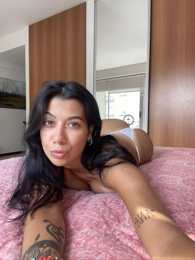 perfectly balanced butts over backs 33 pics 1.html - 33 HD Photos | Premium Gallery 2024