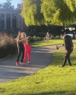 times when people caught influencers in action 15 gifs 2.html - 1 HD GIF | Premium Gallery 2024