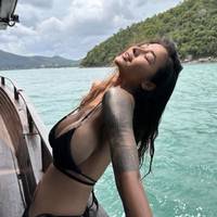 how are their tops still holding 47 pics.html - 47 HD Photos | Premium Gallery 2022