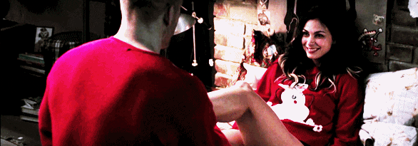 the stunning beauty of morena baccarin 28 gifs 4.html - 1 HD GIF | Premium Gallery 2024