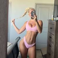 lily allen with a drink during performance 9 pics.html - 9 HD Photos | Premium Gallery 2009