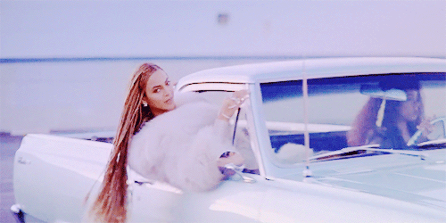 the iconic beauty of beyonc%C3%A9 20 gifs 4.html - 1 HD GIF | Premium Gallery 2024