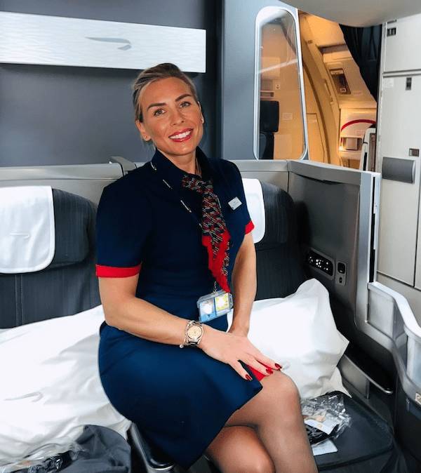 hot flight attendants with and without their uniforms 40 pics 7.html - 40 HD Photos | Premium Gallery 2024