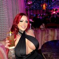 oh my those tight dresses 59 pics 25.html - 59 HD Photos | Premium Gallery 2018