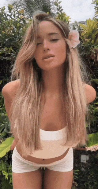 sexy girls are waiting for you 25 gifs 2.html - 1 HD GIF | Premium Gallery 2024