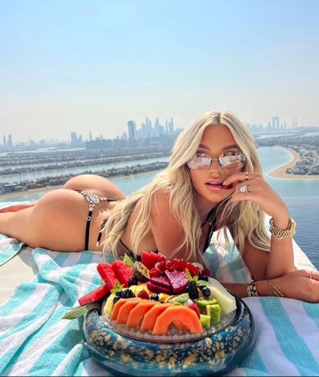 beautiful butts over backs 45 pics 3.html - 45 HD Photos | Premium Gallery 2024