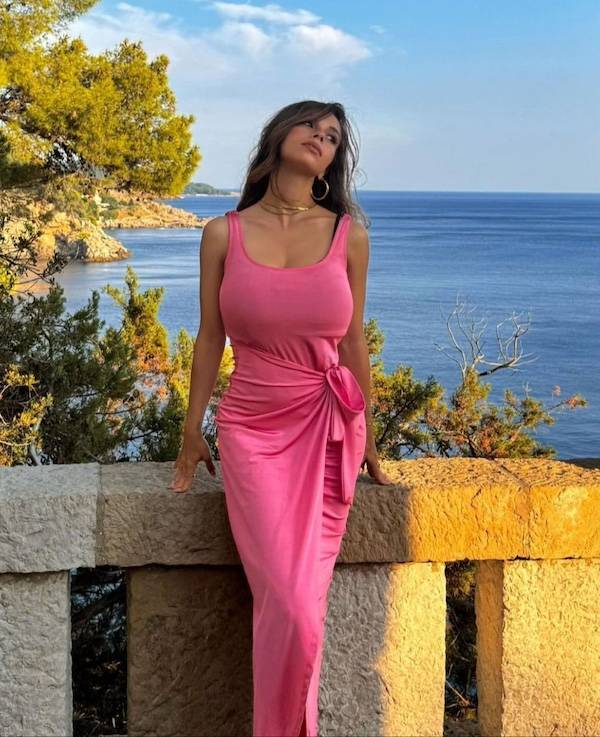 hey nice dress 52 pics 13.html - 52 HD Photos | Premium Gallery 2024