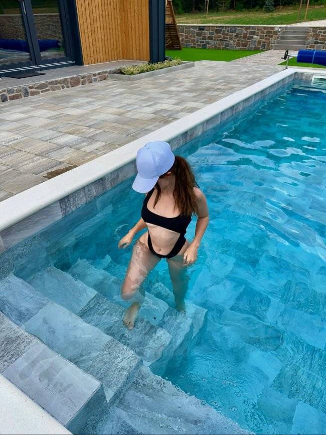 overwhelming underboobs 47 pics 20.html - 47 HD Photos | Premium Gallery 2024