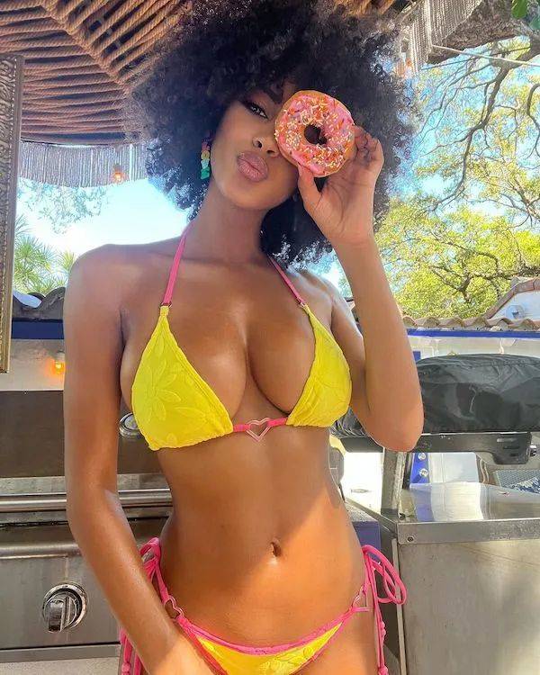 beautiful summer loving bikini girls 42 pics 9.html - 42 HD Photos | Premium Gallery 2024