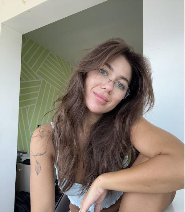 pretty eyes behind cute glasses 50 pics 2.html - 50 HD Photos | Premium Gallery 2024