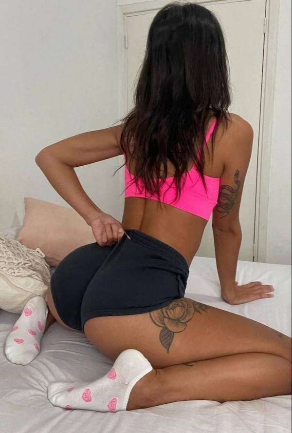 hot girls bending their backs 50 pics 2.html - 50 HD Photos | Premium Gallery 2024