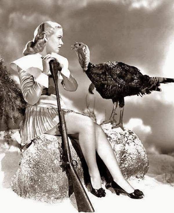 Retro Thanksgiving Pinups With Unexpected Vibes