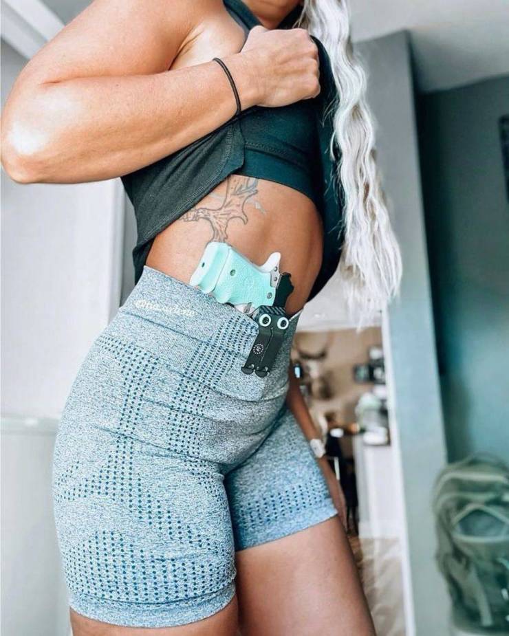 guns and girls a powerful combination 51 pics 9.html - 51 HD Photos | Premium Gallery 2024