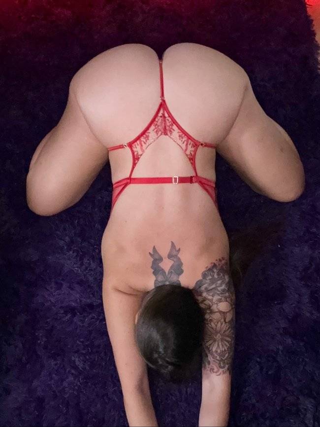 perfectly balanced butts over backs 48 pics 4.html - 48 HD Photos | Premium Gallery 2024