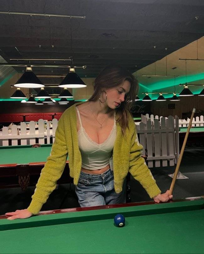 you cant resist these brunettes 43 pics 9.html - 43 HD Photos | Premium Gallery 2024