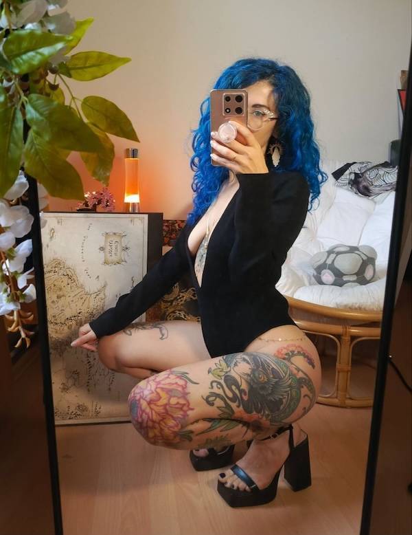 pretty eyes behind cute glasses 42 pics 9.html - 42 HD Photos | Premium Gallery 2025