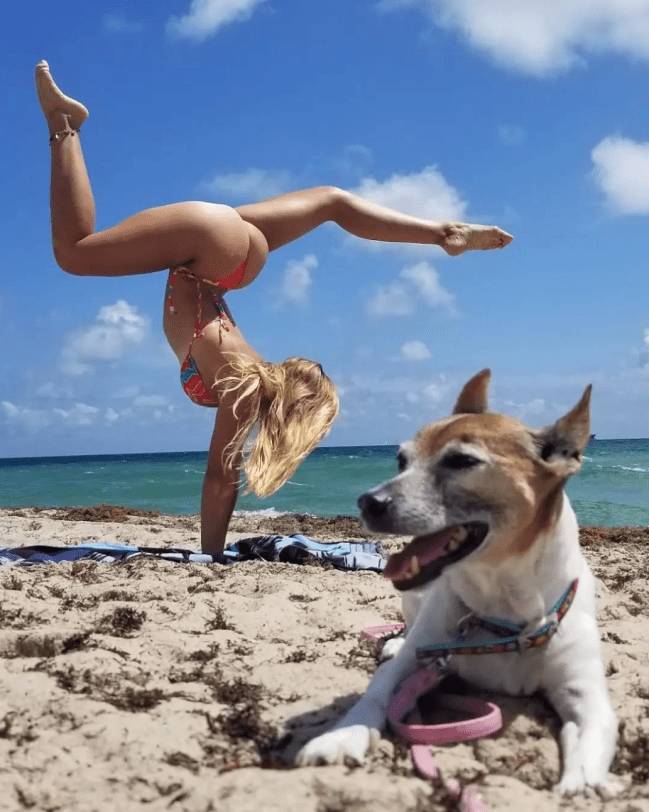 look at all these booties 44 pics 17.html - 44 HD Photos | Premium Gallery 2025