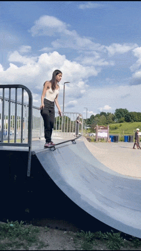 flaming fiascos collection of hot fails 31 gifs 6.html - 1 HD GIF | Premium Gallery 2025