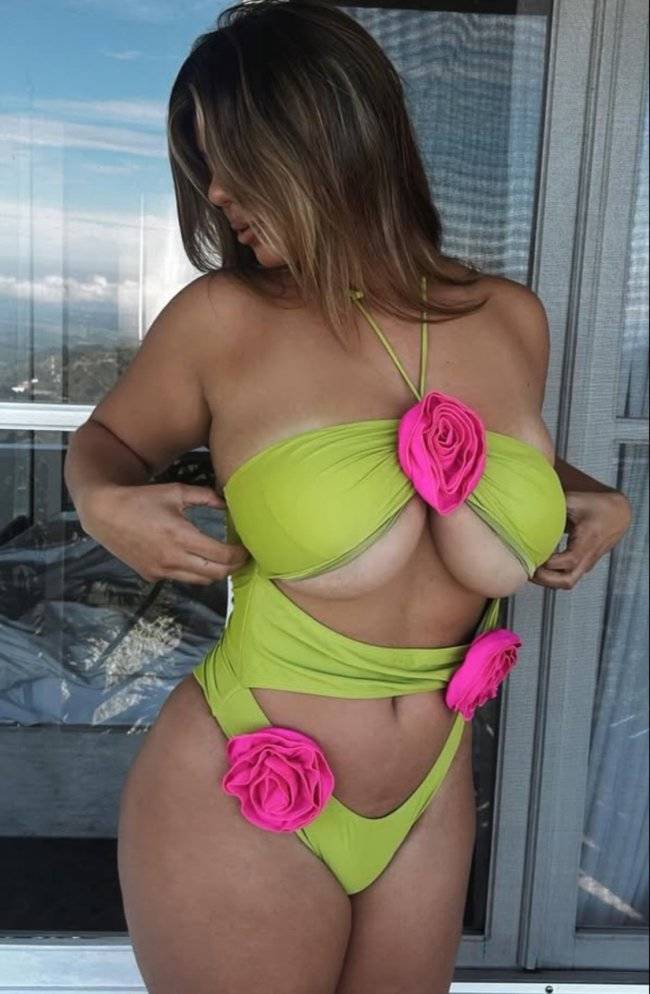 read between the tan lines 30 pics 2.html - 30 HD Photos | Premium Gallery 2025