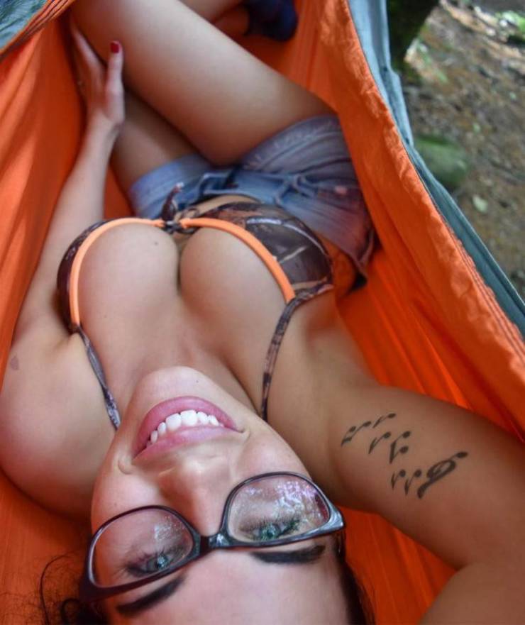 pretty eyes behind cute glasses 53 pics 26.html - 53 HD Photos | Premium Gallery 2025