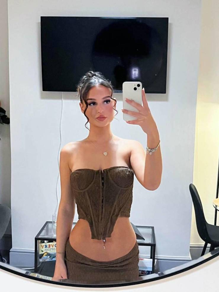 hey nice dress 51 pics 10.html - 51 HD Photos | Premium Gallery 2025