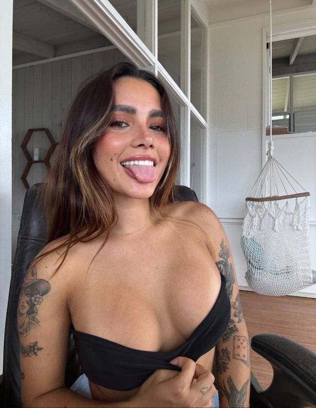 read between the tan lines 48 pics 2.html - 48 HD Photos | Premium Gallery 2025